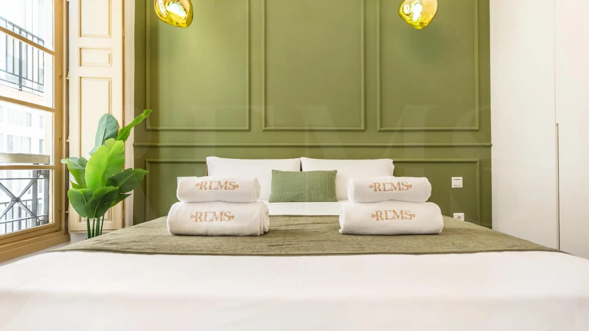 New Charming Duplex In The Heart Of Malaga By Rems Apartment